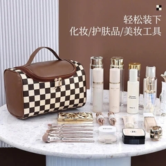 Túi Đựng Mỹ Phẩm Da Caro Nâu Thời Trang 15499