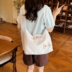 Túi Đeo Vai Kết Hợp Balo Nắp Đính Charm Gấu Bông 17771