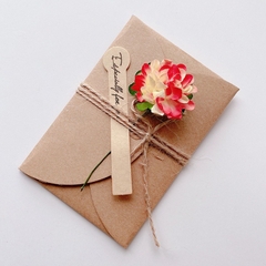 Thiệp Giấy Vintage Kèm Hoa Khô ( 7X 10.5cm) 3145