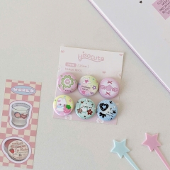 Set 6 Huy Hiệu Tròn Cài Balo/Áo Hoạt Hình 16518