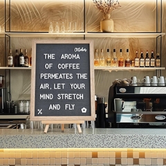 Bộ Bảng Gỗ Gắn 340 Chữ Kèm Đế Dùng Trang Trí 30*40cm 16594