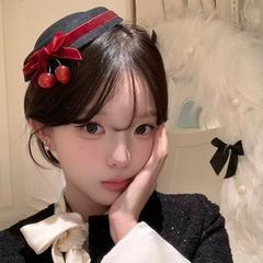 Kẹp Mỏ Vịt Mũ Công Nương Nơ Đá/ Cherry 17460