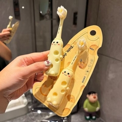 Bàn Chải Đánh Răng Phô Mai Dola Detal Cho Bé Cute 17127