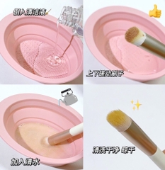 Dụng Cụ Giặt Cọ Makeup Silicon 15572