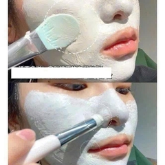 Cọ Quét Mặt Nạ Silicone 2 Đầu Massage Và Cọ Quét 17028