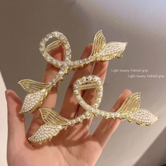 Kẹp Tóc Sắt 2 Bên Đuôi Cá Đính Ngọc Trai 9048