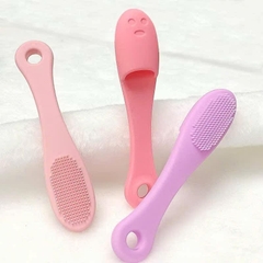 Bàn Chải Massage Mũi Ngón Tay Bằng Silicon 17558