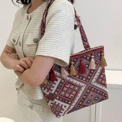Túi Thổ Cẩm Phối Tua Rua Phong Cách Dân Tộc 13607