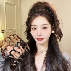 Cài Tóc Bám Chân Tóc Nhựa Trơn 16432