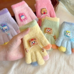 Găng Tay Len Giữ Ấm Cho Bé Hoạt Hình Đủ Mẫu 16461