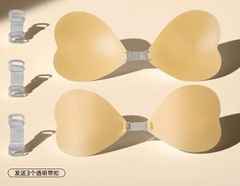 Miếng Dán Ngực Silicone Trái Tim Sẵn Keo Kèm Dây Ngực 17554