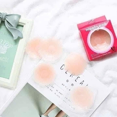 Miếng Dán Ngực Silicon Dạng Tự Thân Hộp Đỏ Có Keo 15701