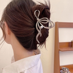 Kẹp Tóc Kim Loại Kiểu Nơ Gắn Ngọc Trai Thời Trang 8437