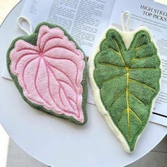 Khăn Lau Tay Hình Chiếc Lá Cute 16956