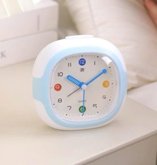 Đồng Hồ Báo Thức + Pin Đủ Mẫu 16242