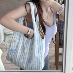 Túi Tote Bầu Sọc Kèm Ngôi Sao Nổi JIA 17496