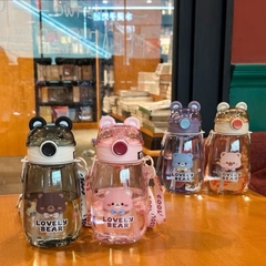 Bình Nước Nhựa Tai Gấu Lovely Bear/Wonderful Nắp Bật Kèm Dây 17330