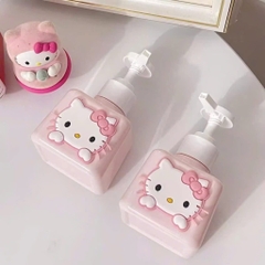 Bình Chiết Vòi Nhấn Hello Kitty 200ML 15560