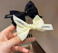 Set 2 Lược Bườm Xước Tóc Nơ Vải Change PVN17811