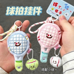 Móc Khoá Lông Vợt Cầu Lông Kèm Cục Bông 16306