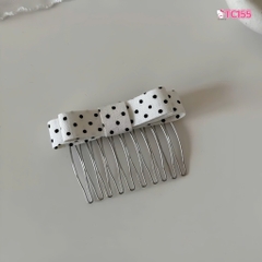 Set 2 Lược Bườm Xước Tóc Nơ Vải Chấm Bi 17714