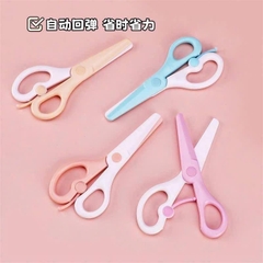 Kéo Cắt Thủ Công Mix 2 Màu Trơn Cute 17568