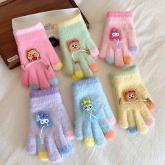 Găng Tay Len Giữ Ấm Cho Bé Hoạt Hình Đủ Mẫu 16461