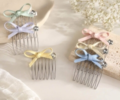 Set 2 Lược Bườm Xước Tóc Nơ Nhỏ Đính Đá 17982