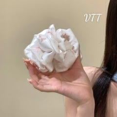Kẹp Chuối Dọc Vải Hoạt Tiết Đủ Mẫu Kiểu Càng Cua Đuôi Ngựa 17352