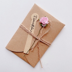 Thiệp Giấy Vintage Kèm Hoa Khô ( 7X 10.5cm) 3145