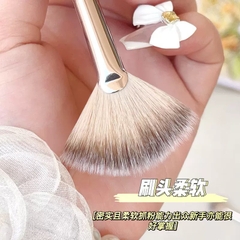 Cọ Tán Phấn Chổi Dẹt 16666