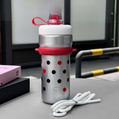 Bình Nước Giữ Nhiệt XCRJ 700ml Vỏ Inox Nắp Nhựa Kèm Quai Đeo Dài 16442