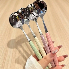 Muỗng Thìa Inox Cán Vân Sần Màu Sắc 17542