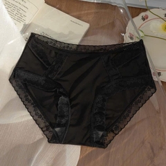 Set 5 Quần Chip, Lót Cotton Su Viền Ren Hoa Nhí 17673