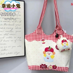 Túi Tote Nhung Mềm Hoạ Tiết Khoá Kéo Kèm Tag Gấu Bông 17769
