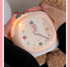 Đồng Hồ Báo Thức + Pin Đủ Mẫu 16242