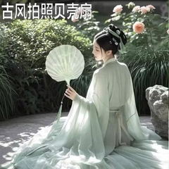 Quạt Nhựa Cầm Tay Xanh Lá Trung Hoa 15571