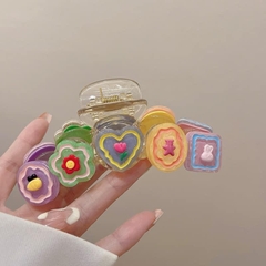 Kẹp Tóc Nhựa Cung Charm Tim Hoa Xinh 10105