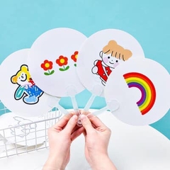 Quạt Nhựa Cầm Tay Hoạt Hình Cute Nhiều Đủ Mẫu 551 1311 3595
