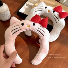 Cài Tóc Hello Kitty Đính Nơ Đỏ 15736