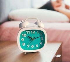 Đồng Hồ Chuông Báo Thức Hình Vuông Xinh 13976