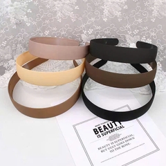 Cài Tóc Nhựa Trơn Bản 2.5cm Thời Trang 13937