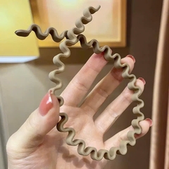 Cài Tóc Nhựa Sóng Đơn Giản Màu Trơn Thời Trang 5535