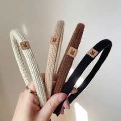 Cài Tóc Len 1cm Đính Tag Gấu Xinh 13568