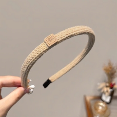 Cài Tóc Len 1cm Đính Tag Gấu Xinh 13568