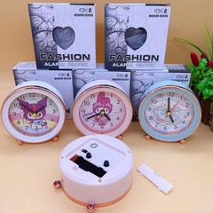 Đồng Hồ Báo Thức Mặt Tròn Hoạt Hình Sanrio 13756