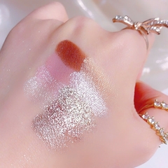 Phấn Mắt 19 Ô Nhũ Vỏ Hộp Kim Tuyến Ruhuatuo 9582