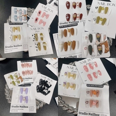 Bộ 10 Móng Tay Thiết Kế Đính Charm Gồm Keo+Dũa