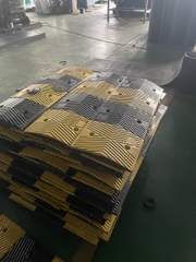 Gờ Giảm Tốc Cao Su KT: 1000x350x50mm