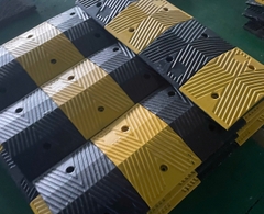 Gờ Giảm Tốc Cao Su KT: 1000X350X40mm